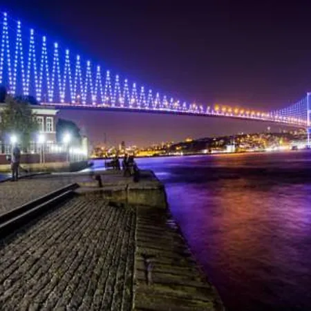 Gasthuis Sultanahmet Wooden House Istanboel